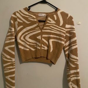 BERSHKA cropped sweater